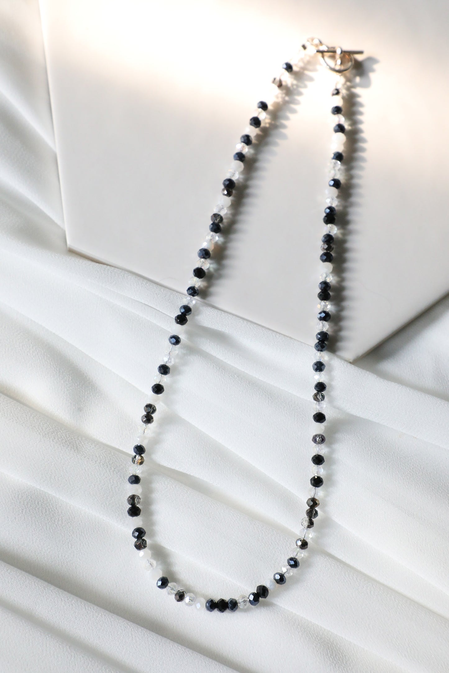 Uma Crystal Necklace