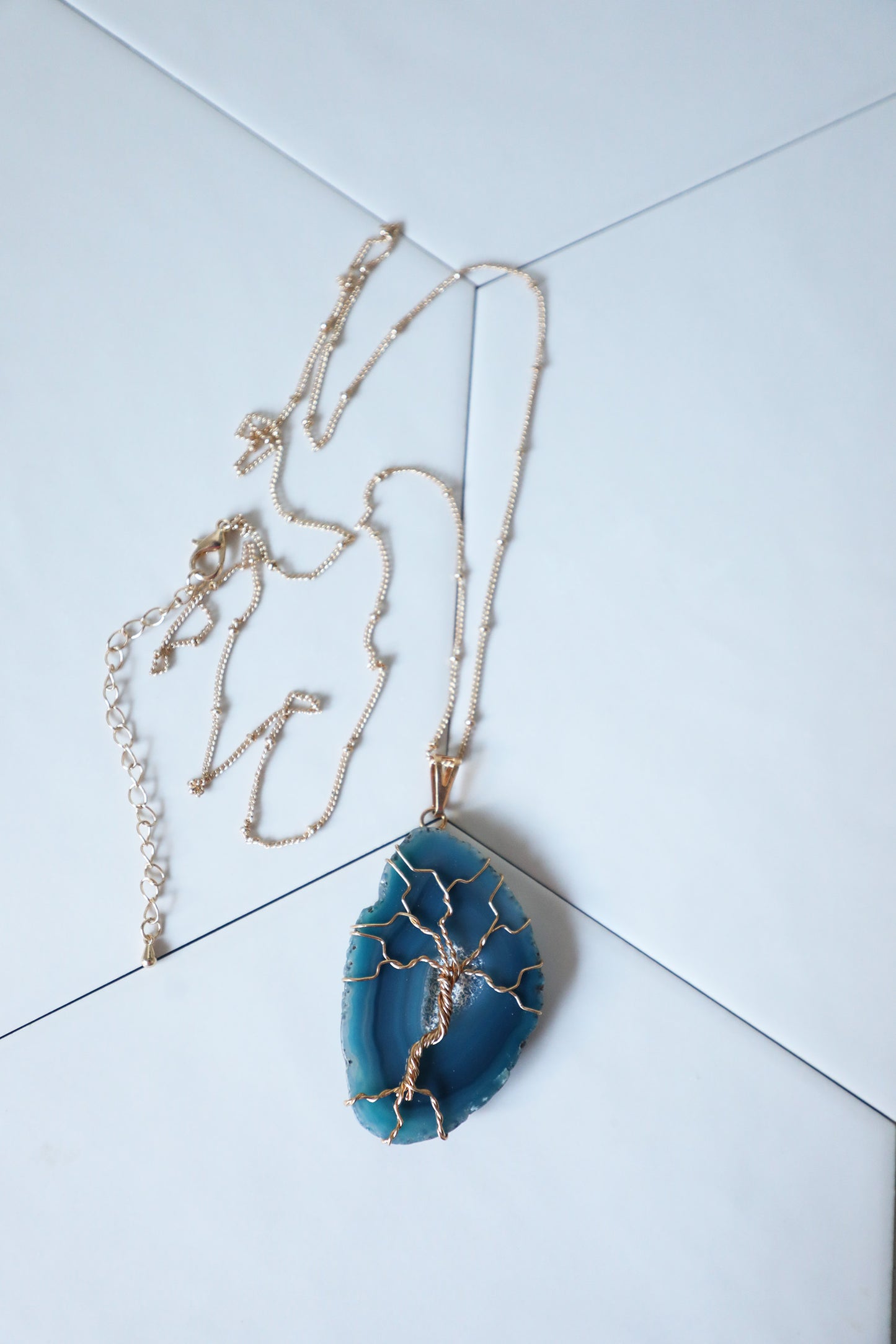 Tree of Life Agate Slice Necklace - Bermuda