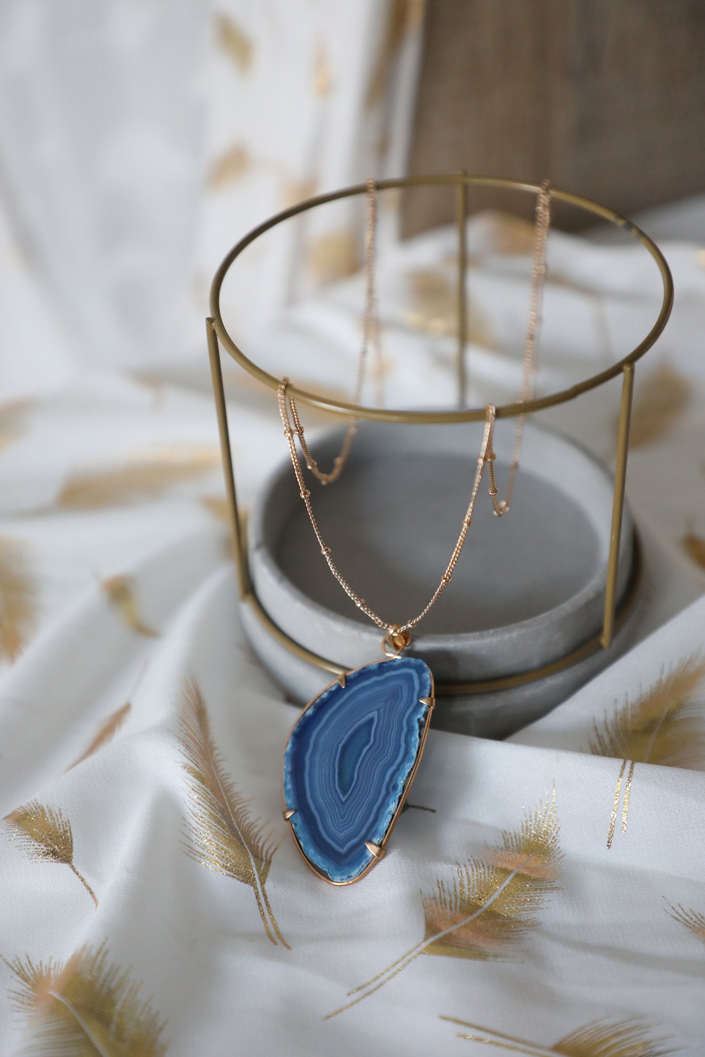 Agate Slice Necklace - Blue Ripple