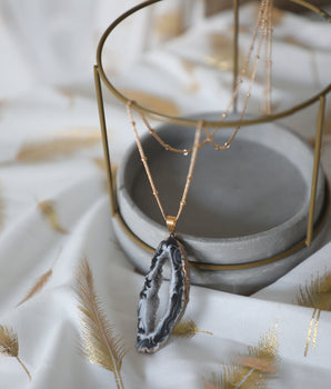 Geode Slice Necklace - Black and White