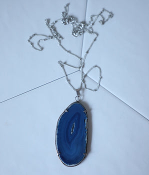 Agate Slice Necklace - Imperial Blue