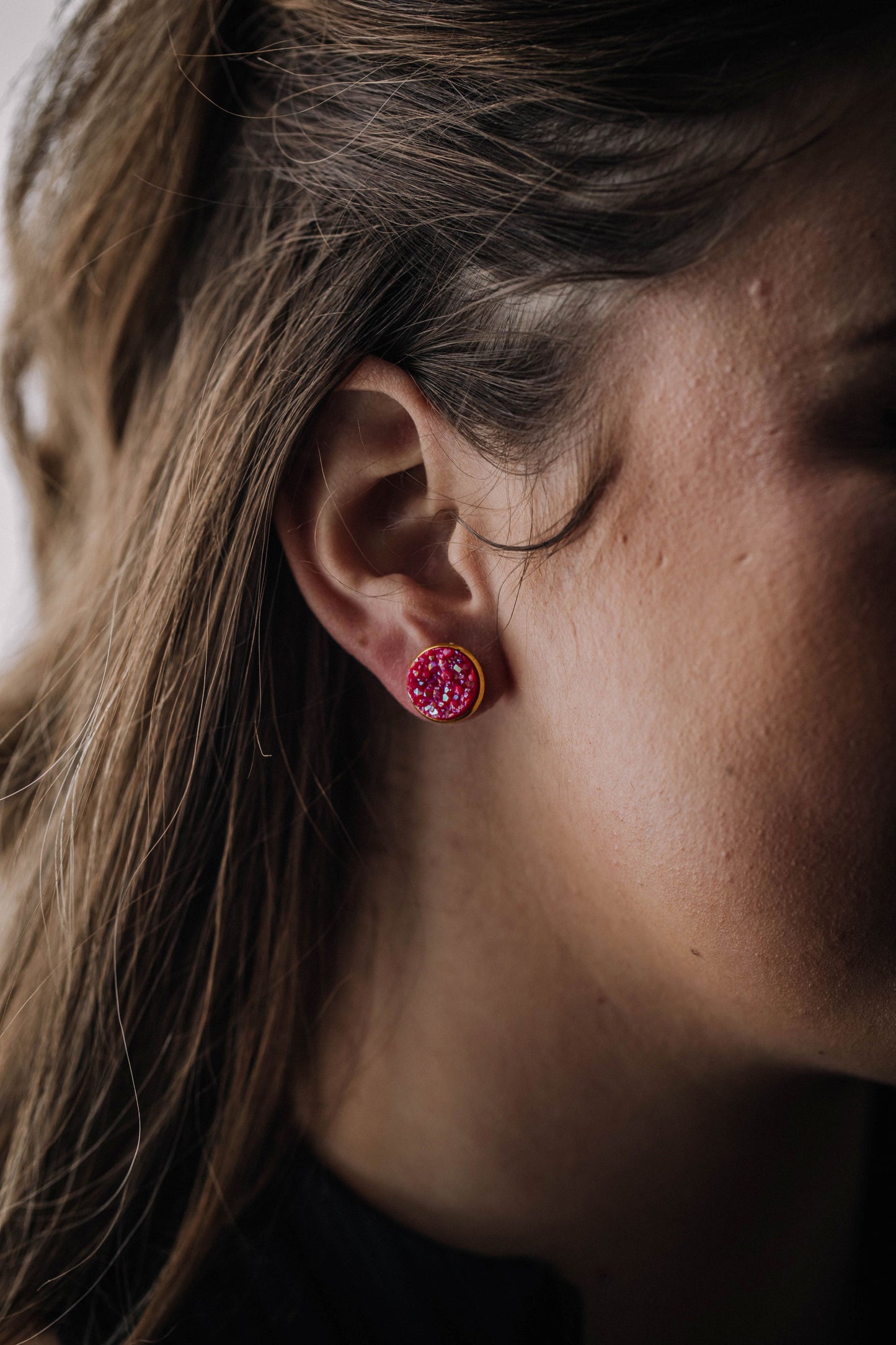 Druzy Resin Stud Earrings - Fuchsia Gold